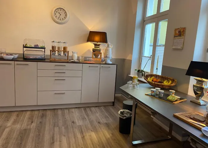 Wohnen Am Schlosspark - New York باد سالزفلن